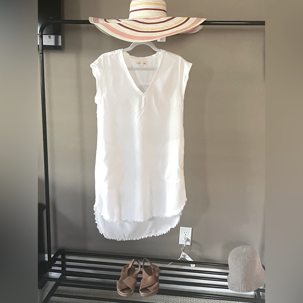 White cotton dress or cover up